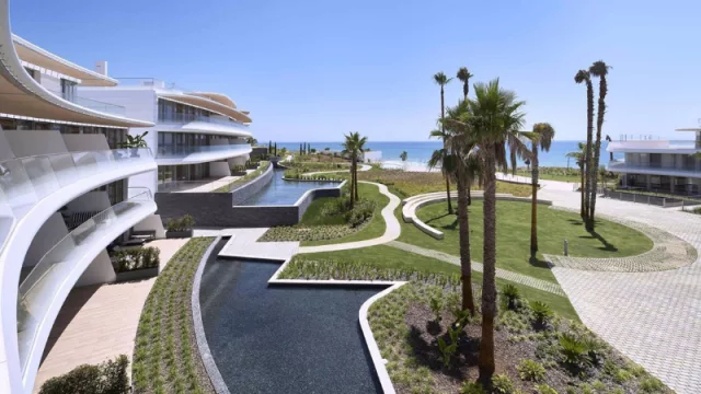 La promotora inmobiliaria Kronos invierte € 350 millones en la compra de suelo en España y Portugal