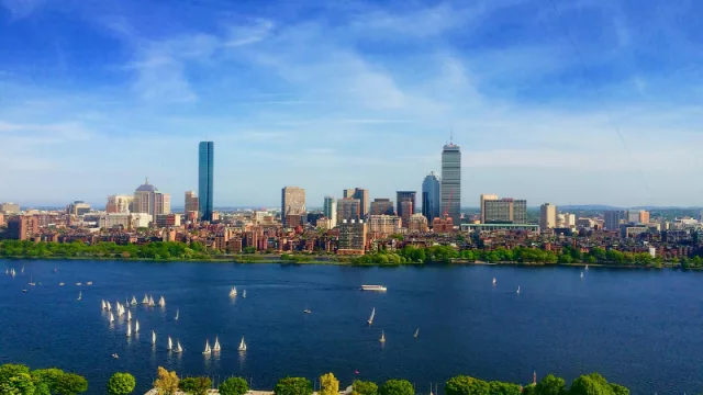 LEVEL reinició sus vuelos de Barcelona a Boston (desde € 289 ida y vuelta)