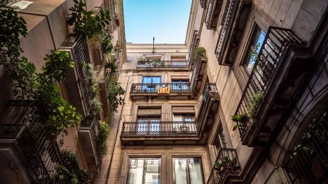 El precio de la vivienda sube un menos del 5% en el primer trimestre (la mitad de la suba del IPC)