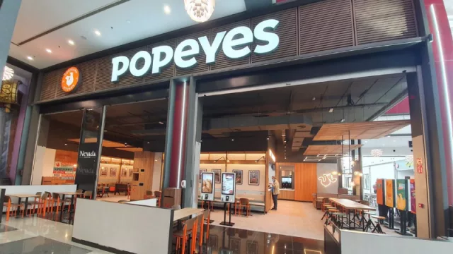 Popeyes abre 9 restaurantes en Madrid, Barcelona y Valencia y llega a los 50 locales en España (quiere triplicar sus ventas en 2022)