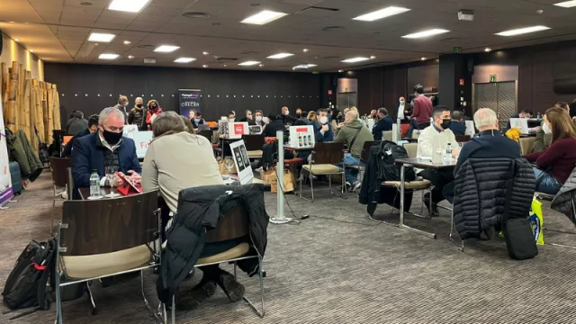 Reuniones de 30 minutos entre emprendedores y franquiciadores