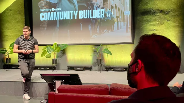 El conseller ha visitado a Factory Berlin y se ha reunido con sus responsables