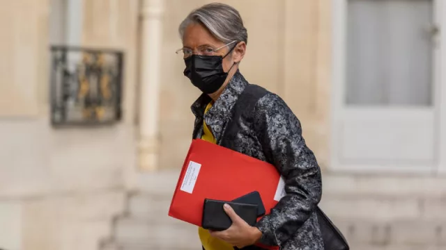 Que asciendan ellas primero: Los Veintisiete avalan exigir a las grandes empresas un 40% de mujeres en puestos directivos