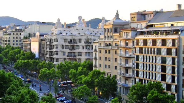 Madrid, Barcelona y San Sebastián, las tres ciudades más caras para comprar vivienda (Paseo de Gracia, el m2 top)