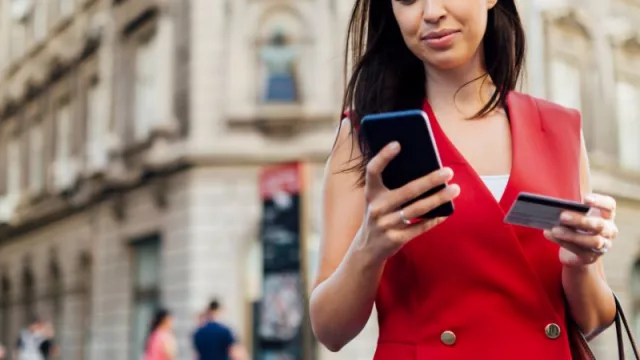 Santander trae este año a España Zinia, su solución “compre ahora, pague después” (BNPL, buy now, play later)