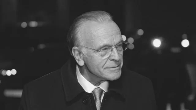 Isidre Fainé es reelegido vicepresidente de la Real Academia de Ciencias Económicas y Financieras