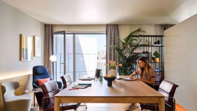 Espacio para reuniones y oficinas privadas, otra de las posibilidades de The Sircle.