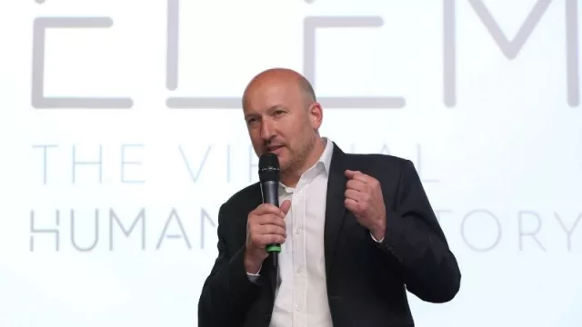 Christopher Morton, CEO de ELEM