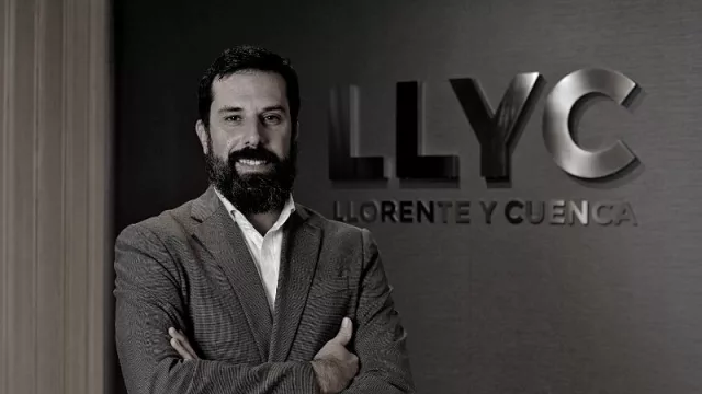 Adrián Chinchilla (ex MediaCom, Havas, McCann) se suma a LLYC.
