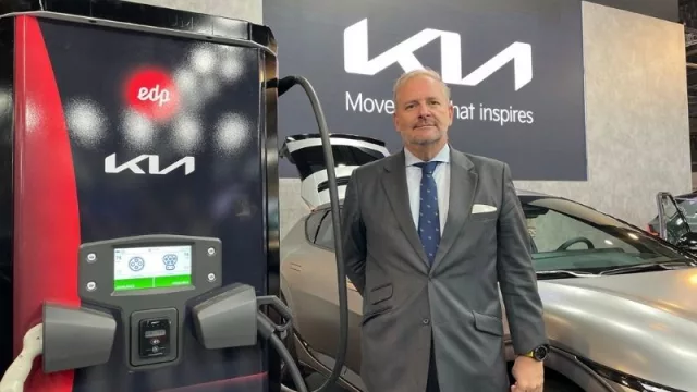 Eduardo Divar anunció una alianza entre Kia y la eléctrica EDP para montar una red nacional de 40 supercargadores.