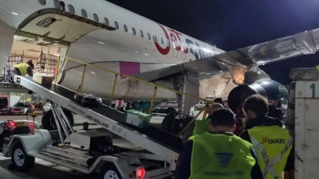 JetSmart Airlines ya brinda su servicio de traslado de cargas y paqueterías en Argentina
