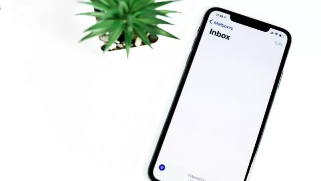 Cómo esquivar el agujero negro que manda nuestros mails de marketing a Spam (el caso Philips con Validity)