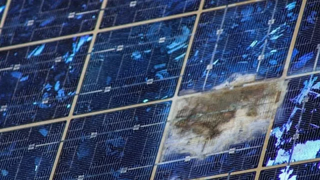 ¿Qué pasará con las plantas solares cuando termine su vida útil? (se necesitan plantas de reciclaje)