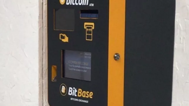 España es el quinto país del mundo con más cajeros de criptomonedas (¿quiénes los utilizan y para qué?)