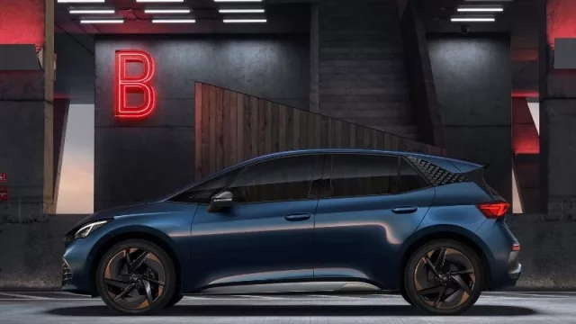 Cupra Born, el coche que llevará por el mundo a Barcelona (y el primer 100% eléctrico desarrollado en España)