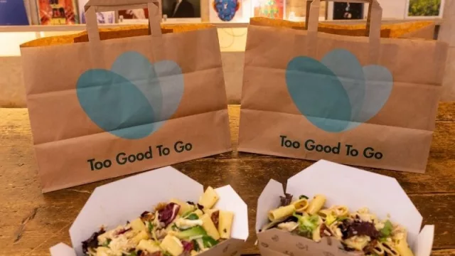 “La comida no se tira”: Así funciona Too Good To Go (salvar comida para salvar el planeta)