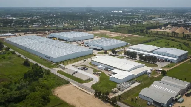 Frigorífico Modelo invierte para llegar a guardar 36.000 pallets en cámaras de congelados 