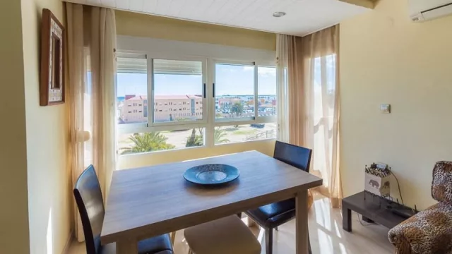 Sol, mar y… buenos precios. Crece el turismo inmobiliario, dicen desde Huspy.