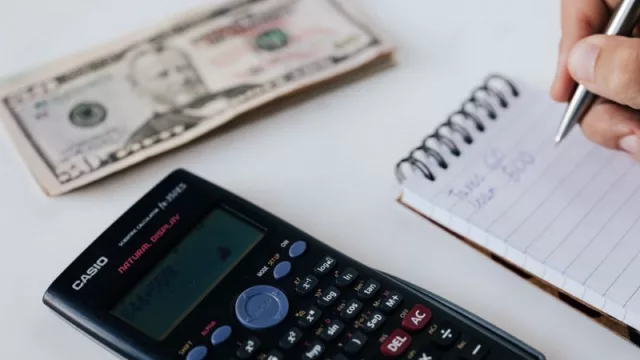 ¿Por qué las personas no invierten? 40% no sabe cómo hacerlo y en Paraguay  el porcentaje sería mayor