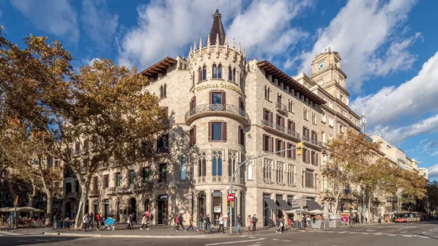 Apple aumenta su plantilla un 20% en España (más de 2.000 colaboradores, incluyendo nueva oficina en Barcelona)