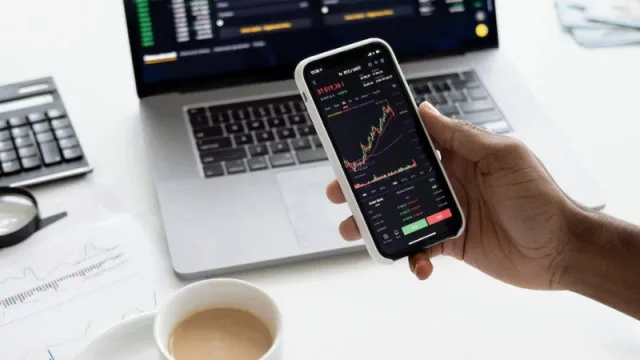 Menos (mucho menos) racional de lo que parece: el comportamiento gregario, un fuerte sesgos entre los inversores