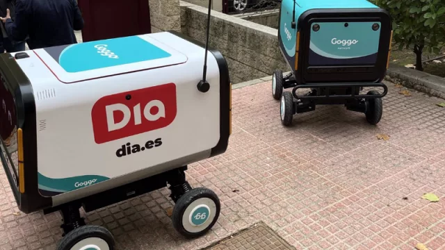 Con productos de Día y Telepizza, los robots autónomos de Goggo ya reparten pedidos a domicilio en Alcobendas