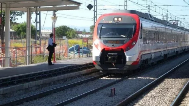 Renfe empieza a conversar con Stadler, Alstom y CAF para comprar 101 trenes (para Cercanías y Media Distancia)