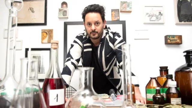 Heraclito & Macedonio, el gin diseñado por un perfumista cordobés (pasó de vender 200 cajas al mes a producir 10.000)