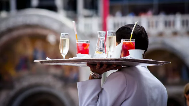 InfoJobs registró en febrero casi las mismas vacantes que el mes pasado (y un 10% menos que hace un año)