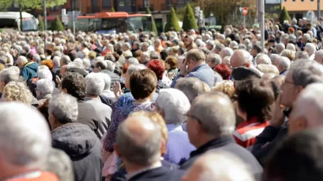 Reforma del sistema público de pensiones 2023: ¿a la tercera va la vencida?