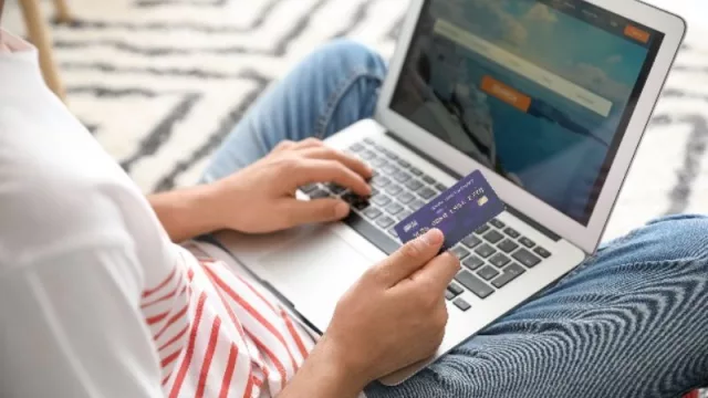 Semana Santa: los españoles gastarán online 250 euros de media en las reservas de viajes