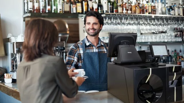 Más del 70% de los comercios españoles demanda mayor innovación en la gestión de pagos en efectivo