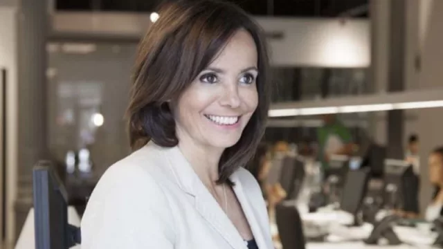 And The Winner Is … ¡¡Carme Miró!!! (Premio Impacto 2023 a la Mejor Comunicación Corporativa)