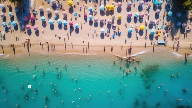 El turismo extranjero no se verá afectado este verano por la inflación en España, según Voxel (Cataluña vuelve a ser un destino top para los extranjeros)
