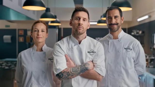 Leo Messi se une a Hard Rock Café y Open en una emocionante campaña como chef de la marca
