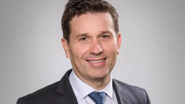 Aldesa refinancia 200 millones de euros con un pool liderado por Santander, y amplía en 60 millones su capital (nombra a Javier Lamas nuevo consejero delegado)