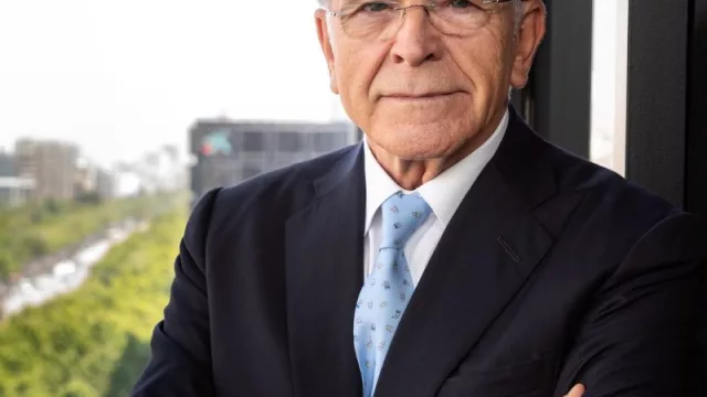 CriteriaCaixa registra un beneficio neto de 1.044 millones de euros en el primer semestre