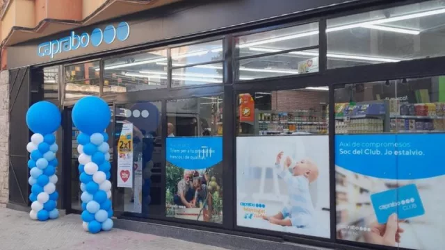 Caprabo refuerza su presencia en el Baix Llobregat con la apertura de un nuevo supermercado en Sant Vicenç dels Horts