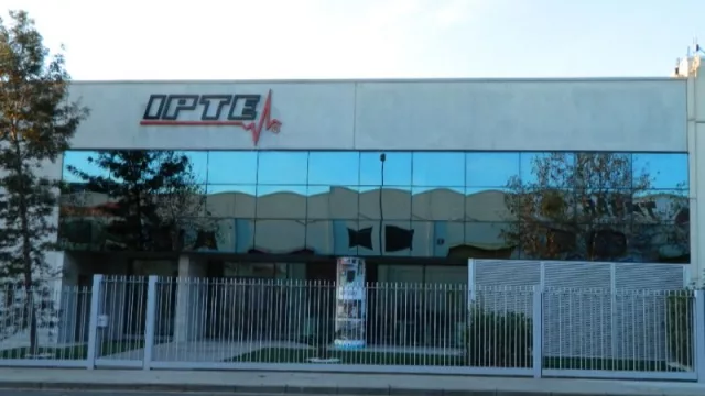 Empresa Belga IPTE amplía su planta en Reus para impulsar la fabricación de componentes para vehículos eléctricos
