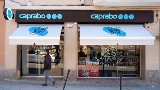 Abre el primer supermercado inclusivo social Caprabo en Vilafranca del Penedés (Barcelona)