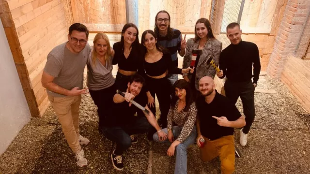 El equipo al completo de The White Rabbit