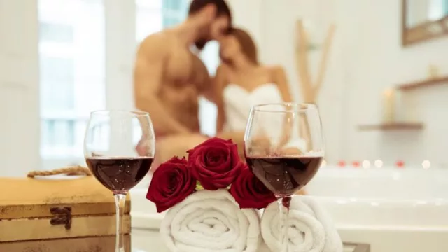 Desvelamos las ciudades más exclusivas para celebrar San Valentín: Cádiz, París, Sevilla y Londres encabezan la lista de destinos románticos con encanto (¿cuál eliges?)