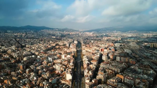 El sector inmobiliario tacha de “error mayúsculo” la entrada en vigor de la limitación de precios de alquiler en Cataluña