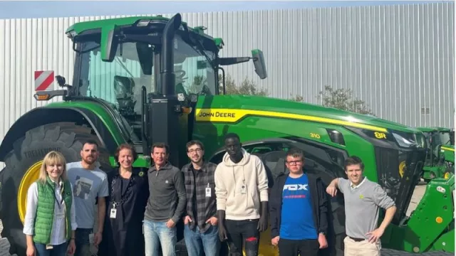 Finaliza la segunda promoción de tractoristas John Deere de la Fundación Raimat Lleida