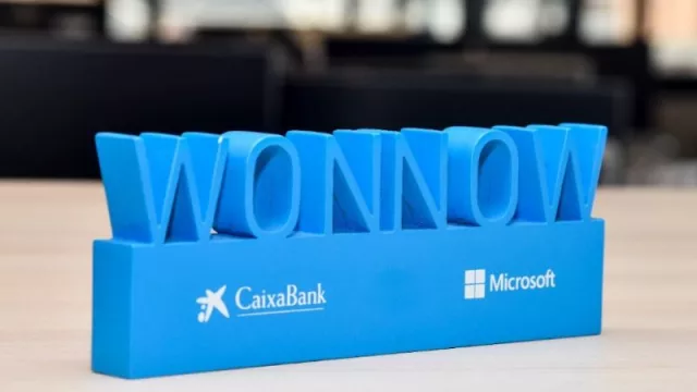 CaixaBank y Microsoft convocan los Premios WONNOW para reconocer la excelencia femenina en grados STEM