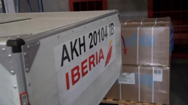 Iberia envía suministros humanitarios de UNICEF en sus aviones a América Latina y el Caribe para impulsar la supervivencia infantil