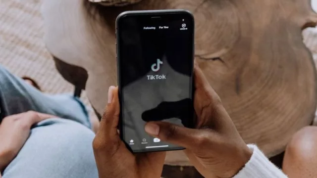 IAS mejora el Brand Safety en TikTok con nuevas exclusiones de categorías y segmentos verticales sensibles