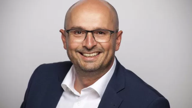 Solarpack nombra a Robert Hienz consejero delegado en Alemania (y aspira a construir un negocio de 1.000 millones en Alemania)