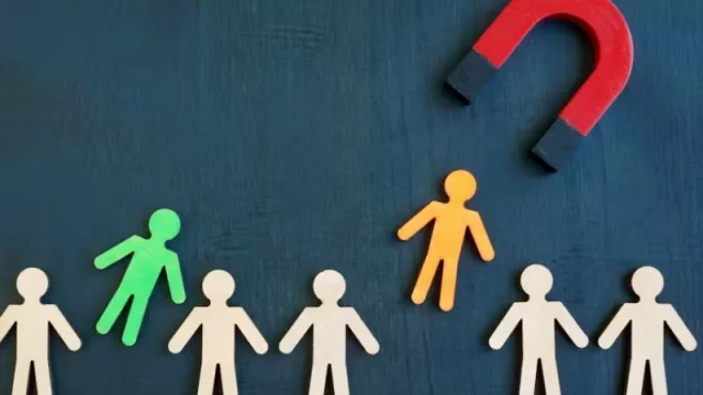 El reto de las empresas de atraer (y retener) jóvenes profesionales