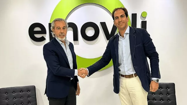 Emovili FAST invierte 4 millones de euros para impulsar la electrificación en España en estaciones de servicio de Petroprix